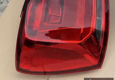 Оригинален ляв стоп VW Polo V 2014/17